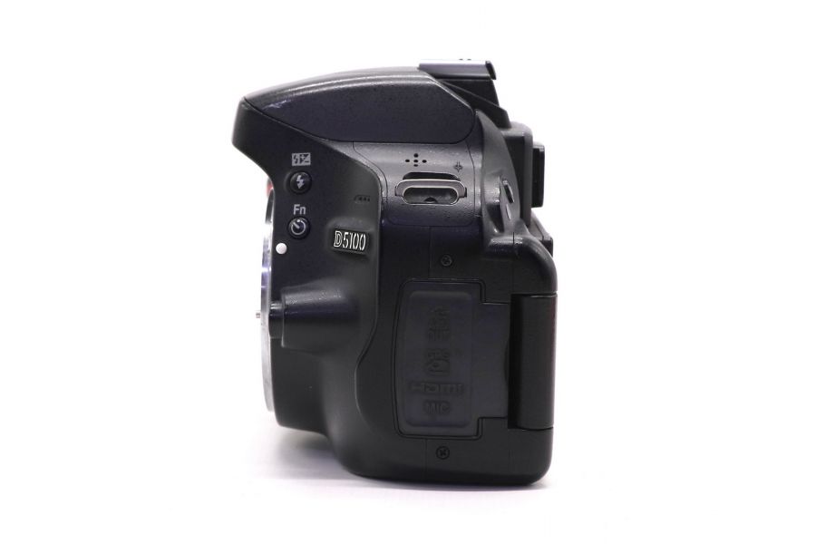 Nikon D5100 body (пробег 34500 кадров)