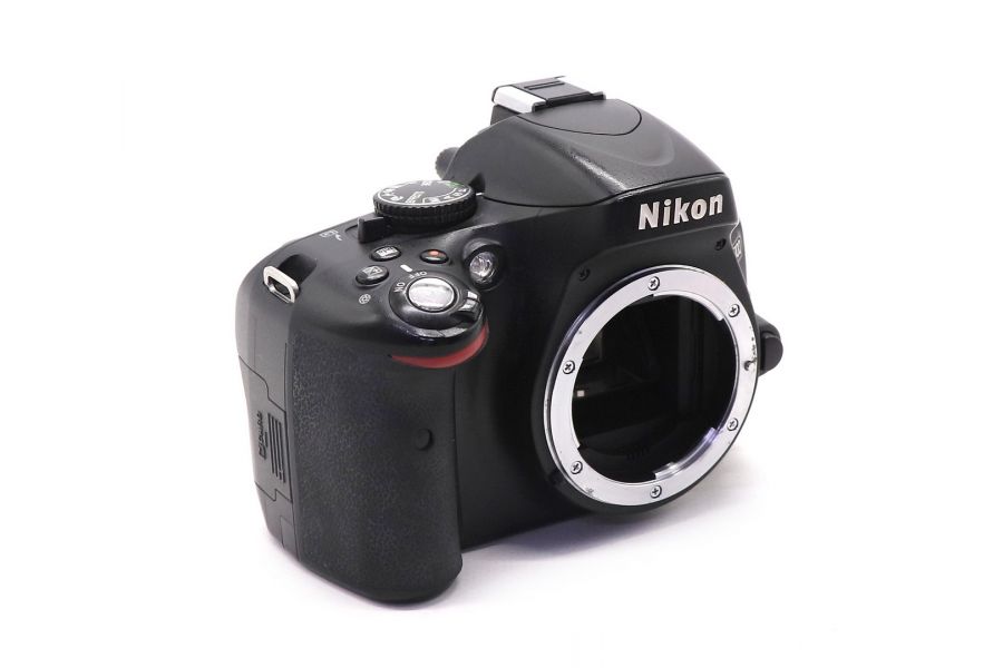 Nikon D5100 body (пробег 34500 кадров)