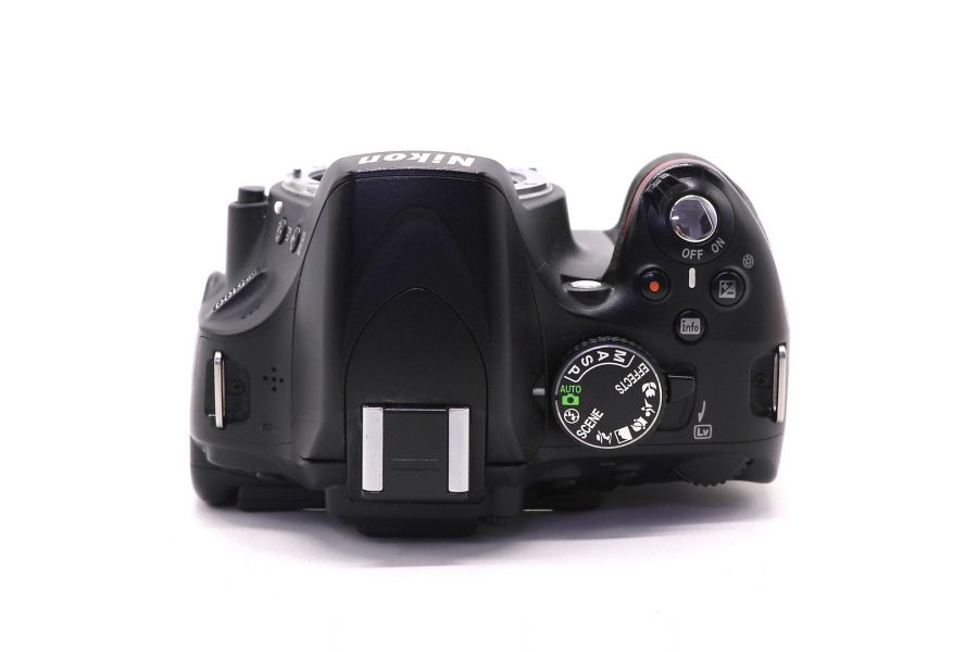 Nikon D5100 body (пробег 34500 кадров)