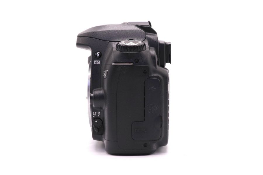 Nikon D50 body (пробег 5800 кадров)