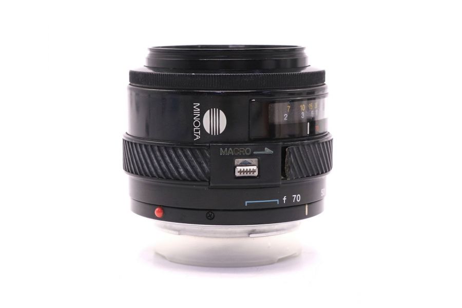 Minolta Af Zoom 35-70mm f/4 (Japan, 1986)