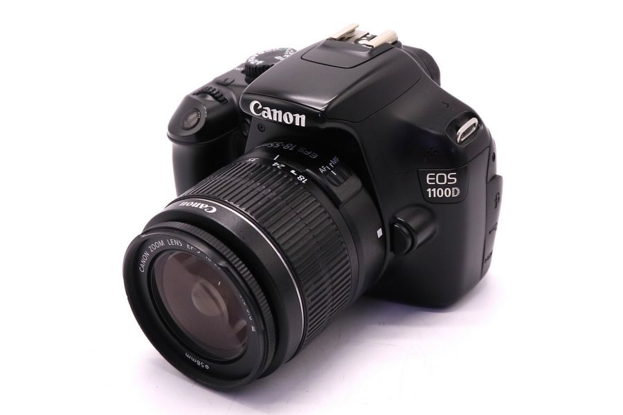 Canon EOS 1100D kit (пробег 11330 кадров)