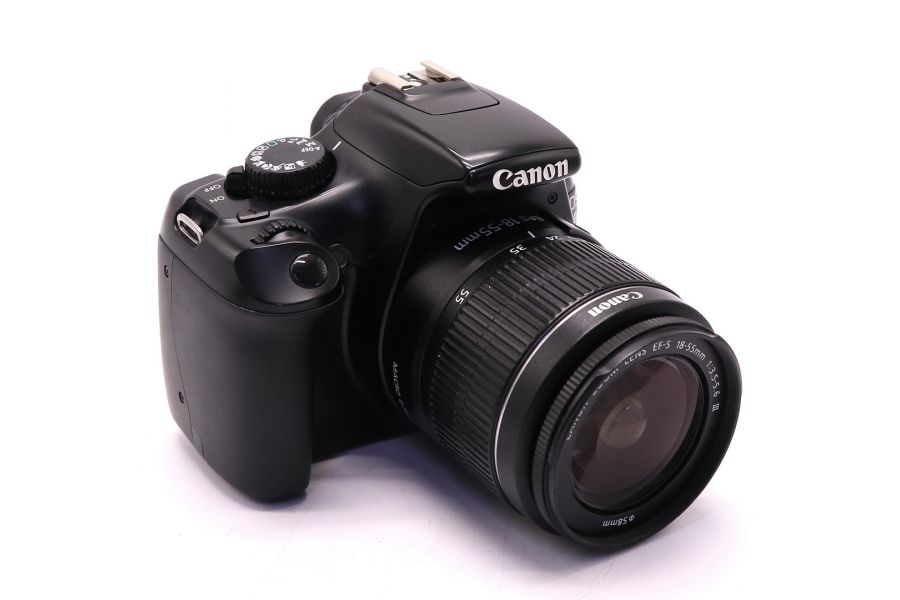 Canon EOS 1100D kit (пробег 11330 кадров)