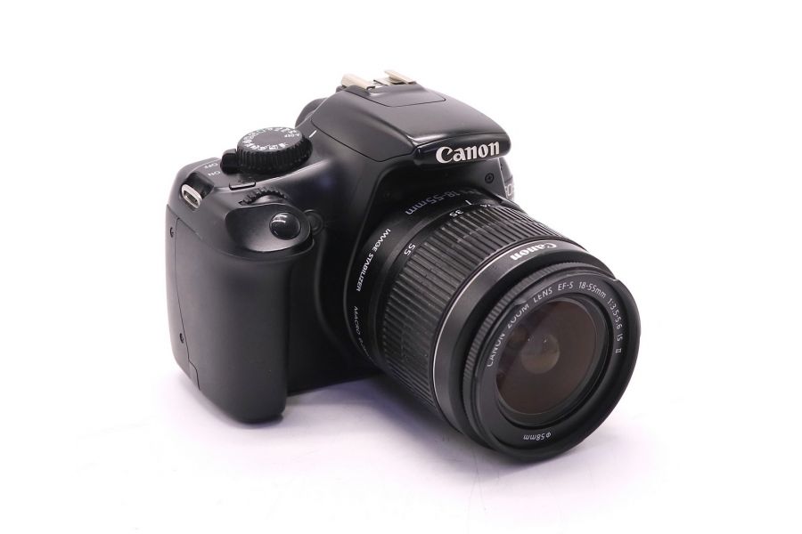 Canon EOS 1100D kit (пробег 12580 кадров)