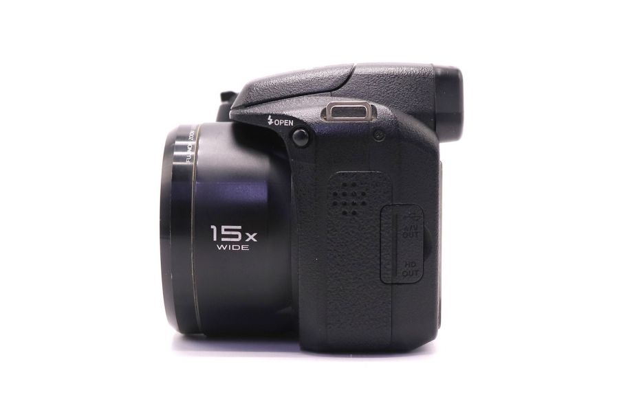 Fujifilm FinePix S2000 компактный фотоаппарат
