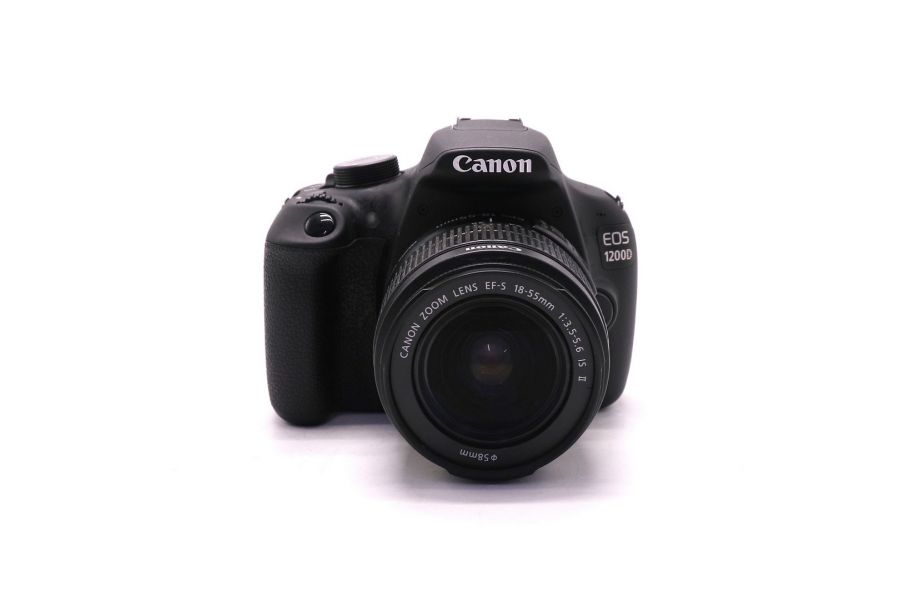 Canon EOS 1200D kit в упаковке (пробег 2125 кадров)