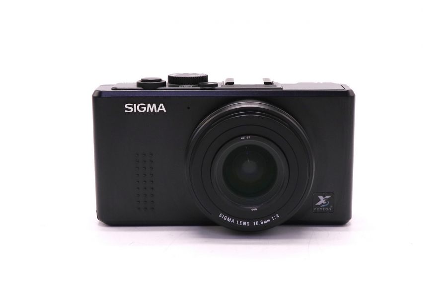 Sigma DP1X в упаковке