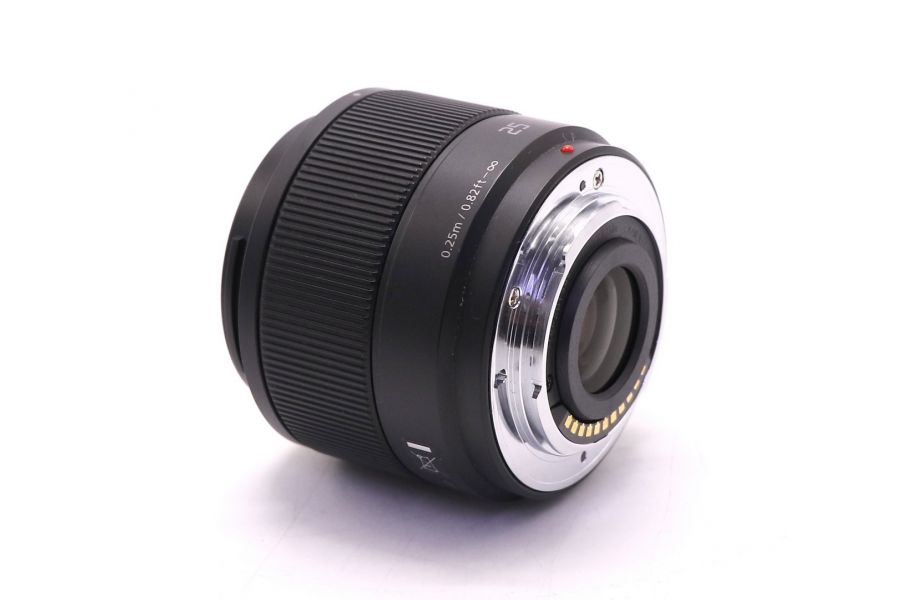 Panasonic Lumix G 25mm f/1.7 Asph. черный в упаковке 