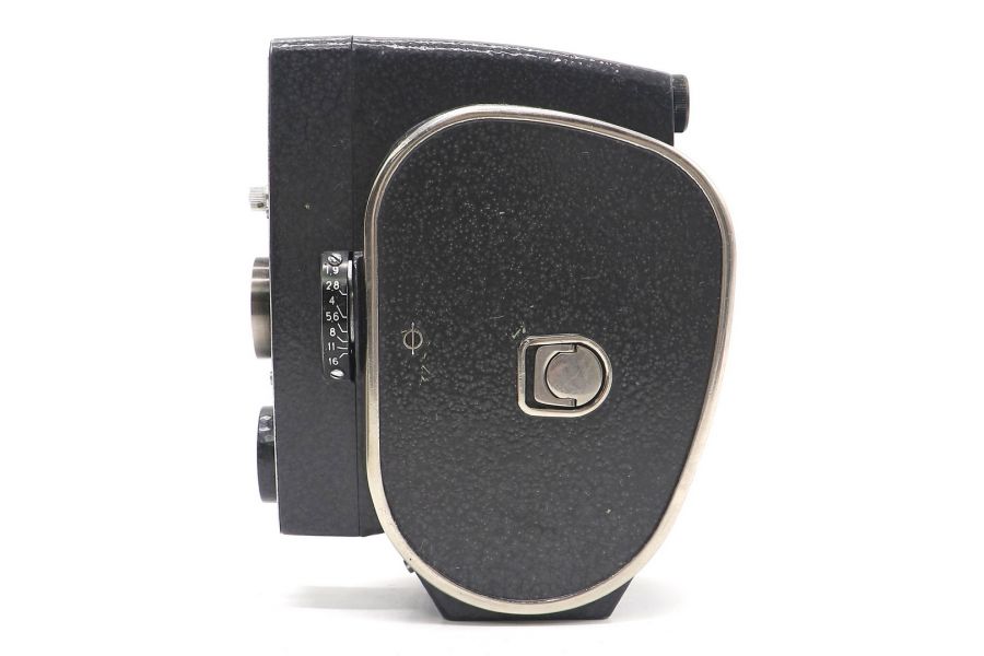 Кинокамера на 16-мм киноплёнку Кварц M / Quarz М