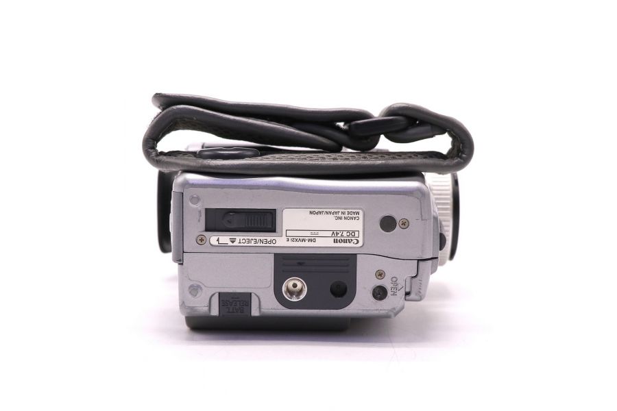 Цифровая видеокамера Canon DM-MVX2i (Japan)