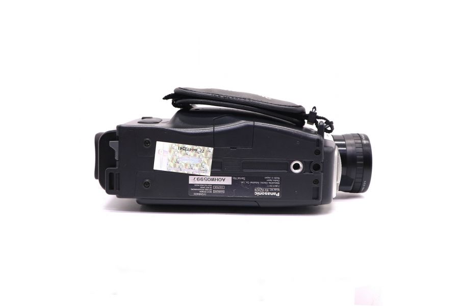 Видеокамера Panasonic NV-RZ1EN аналоговая (Japan)