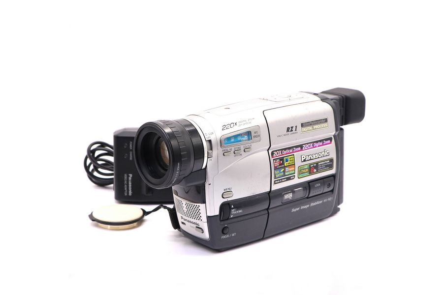 Видеокамера Panasonic NV-RZ1EN аналоговая (Japan)
