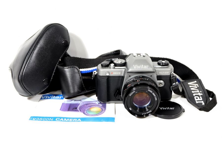 Vivitar V3800s + Vivitar MC 1.7/50 (Japan, 2002)