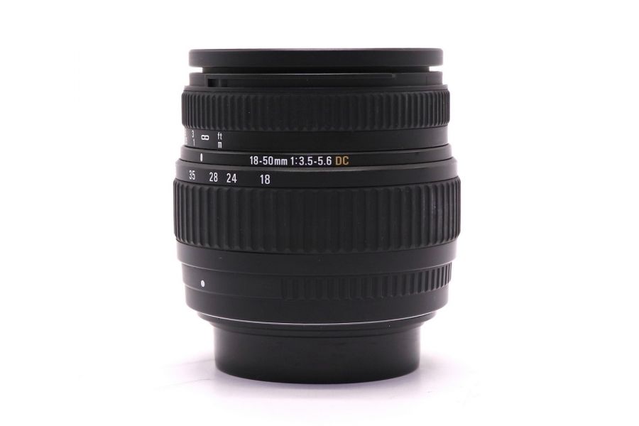 Sigma AF 18-50mm F3.5-5.6 DC for Pentax K (Japan, 2004)