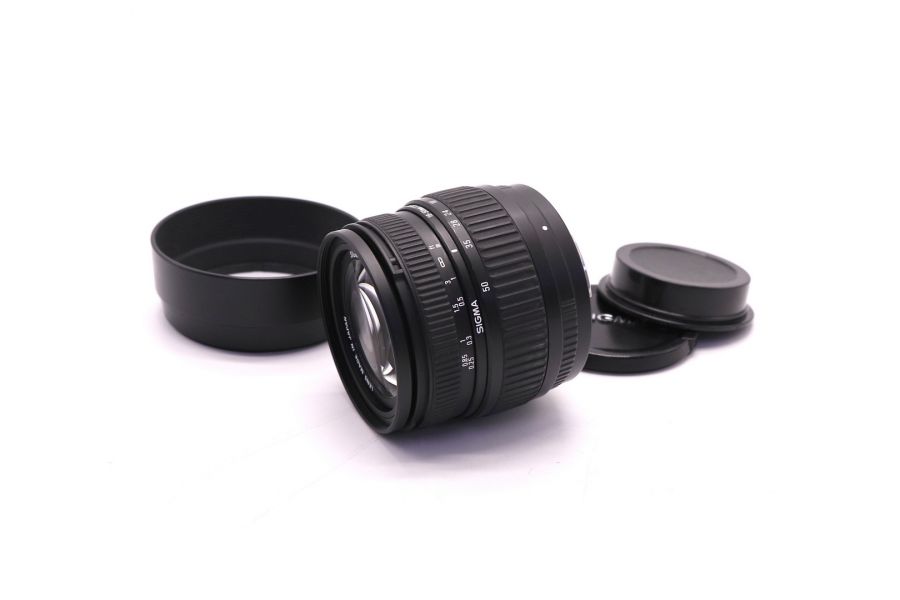 Sigma AF 18-50mm F3.5-5.6 DC for Pentax K (Japan, 2004)