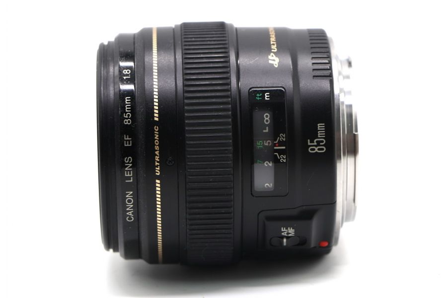 Canon EF 85mm f/1.8 USM (Japan)