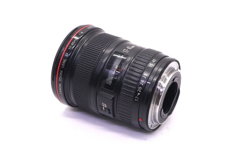 Canon EF 17-40mm f/4L USM б.