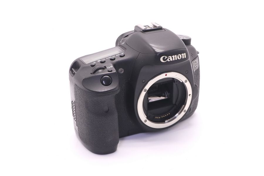 Canon EOS 7D body (пробег неизвестен)
