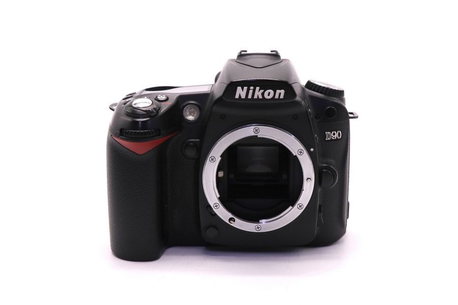 Nikon D90 body (пробег 68100 кадров)
