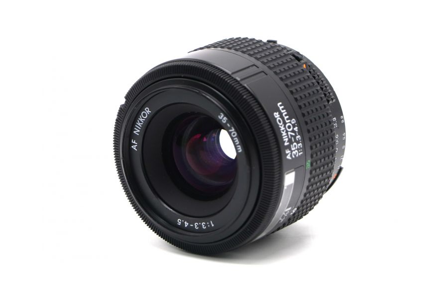 Nikon 35-70mm f/3.3-4.5 AF Nikkor