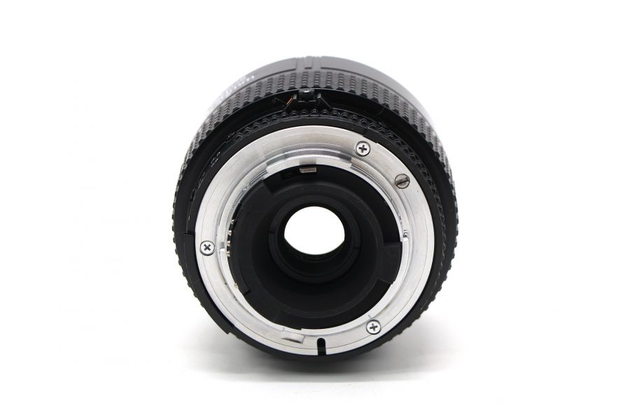 Nikon 35-70mm f/3.3-4.5 AF Nikkor