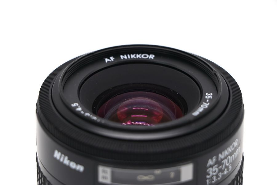 Nikon 35-70mm f/3.3-4.5 AF Nikkor