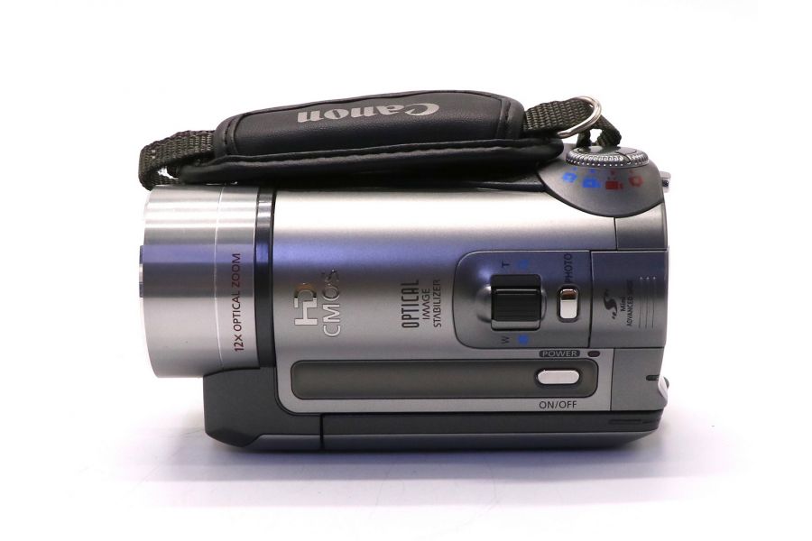 Видеокамера Canon HF100 в упаковке