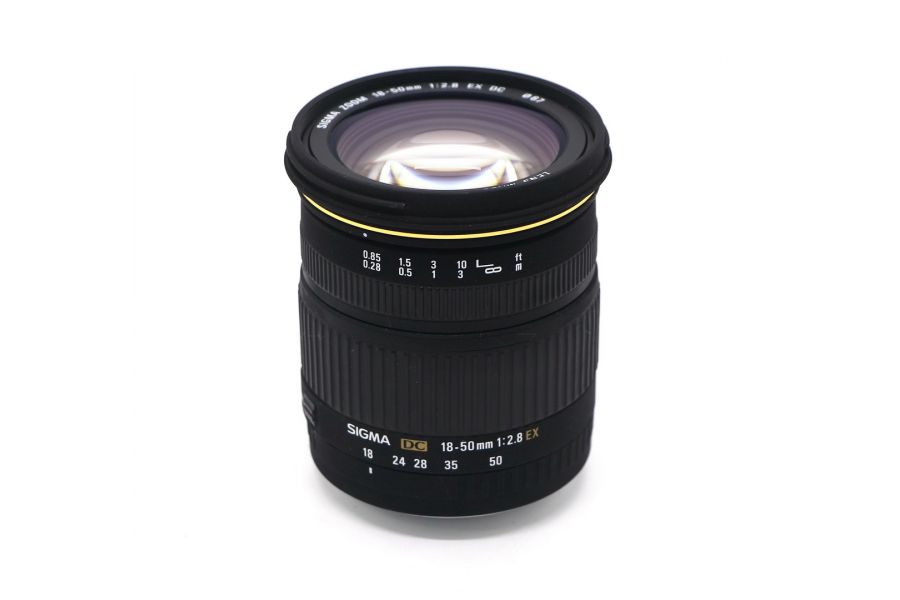 Sigma AF 18-50mm F2.8 EX DC Sigma SA