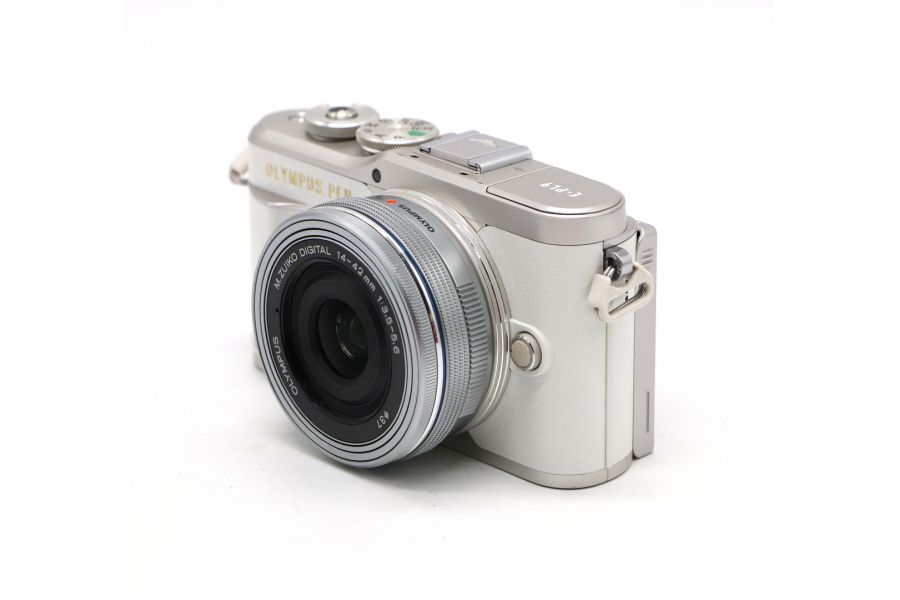 Olympus Pen E-PL9 kit в упаковке (пробег 8345 кадров)