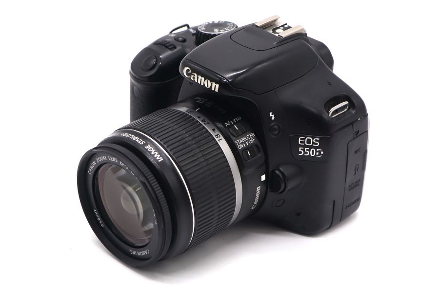 Canon EOS 550D kit в упаковке (пробег 69950 кадров)