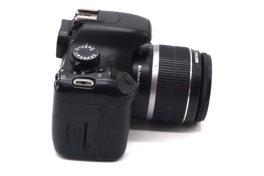Canon EOS 550D kit в упаковке (пробег 69950 кадров)