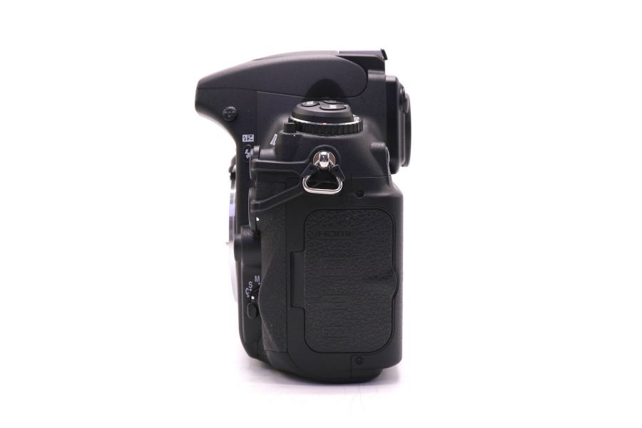 Nikon D700 body в упаковке (пробег 1930 кадров)