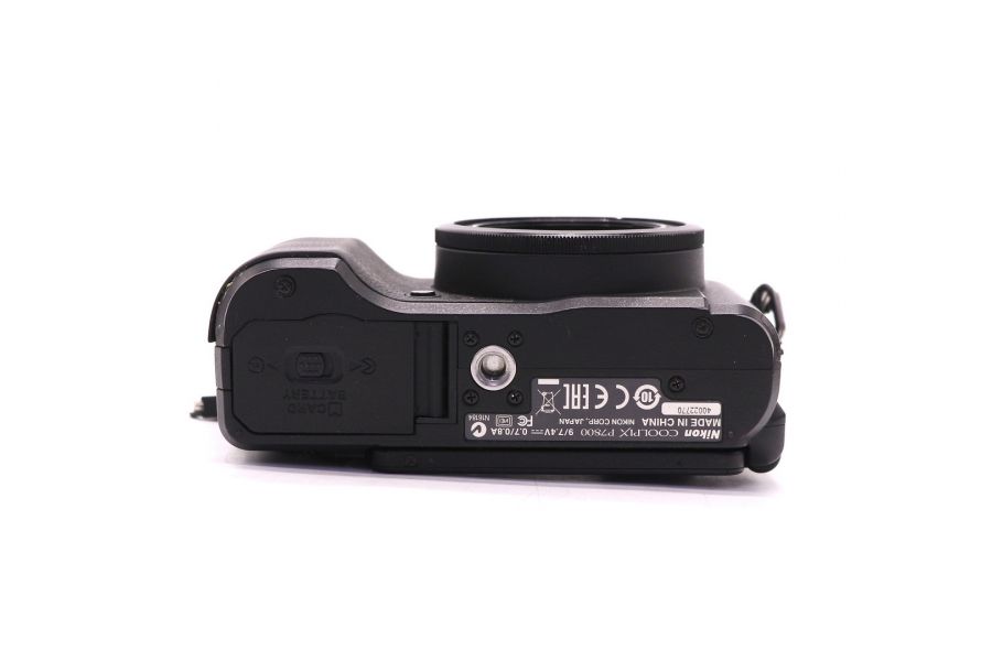 Nikon Coolpix P7800 в упаковке