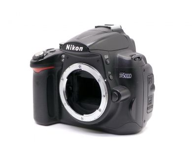 Nikon D5000 body неисправен