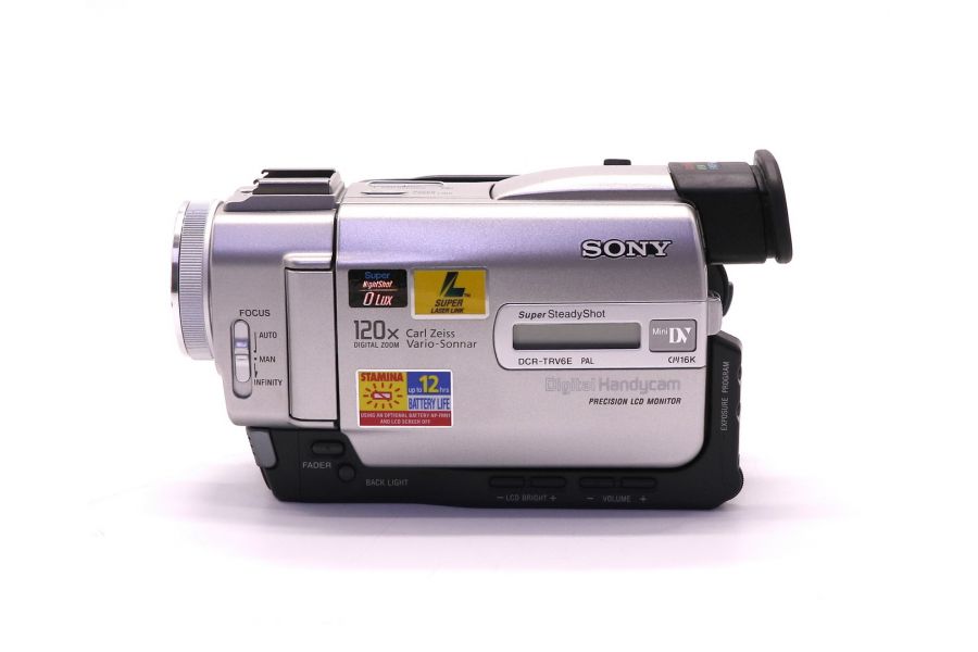 Видеокамера Sony DCR-TRV6