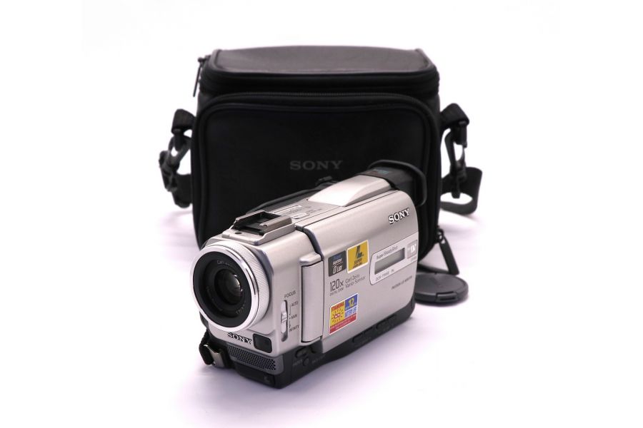 Видеокамера Sony DCR-TRV6