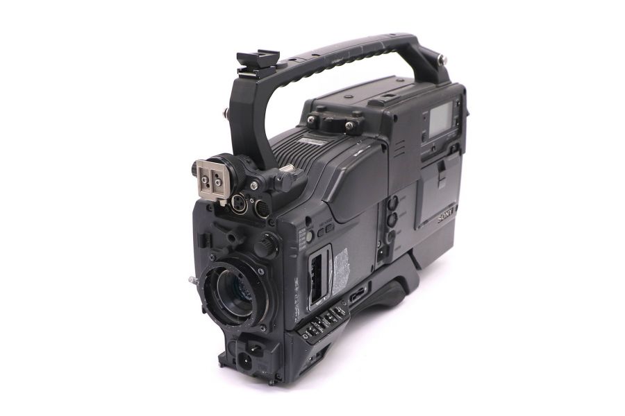 Видеокамера Sony DXC-D50P + Sony PVV-3P б.