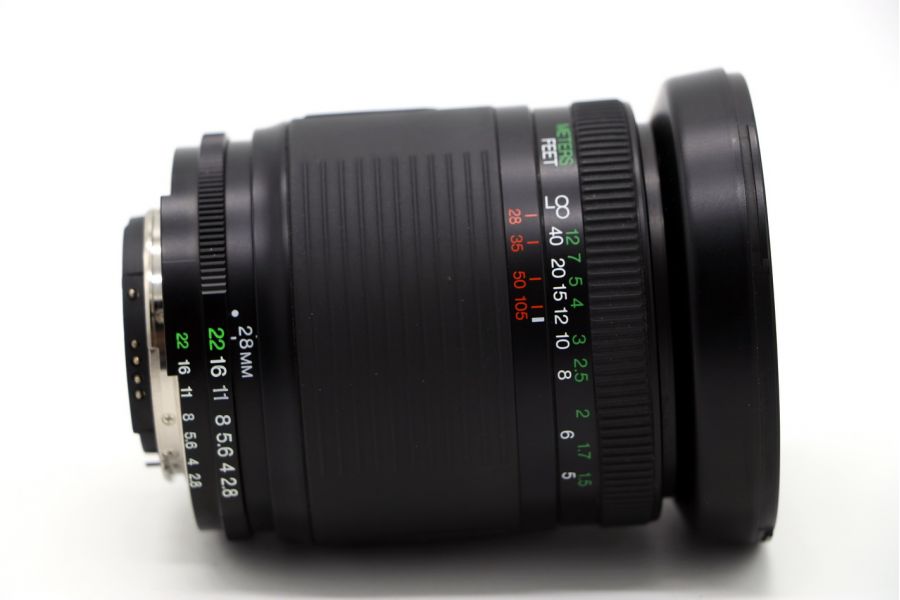 Voigtlander Ultron 28-105mm f/2.8-3.8