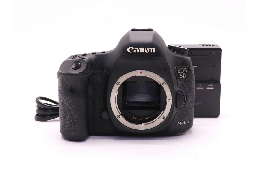 Canon EOS 5D Mark III body (пробег 522650 кадров)