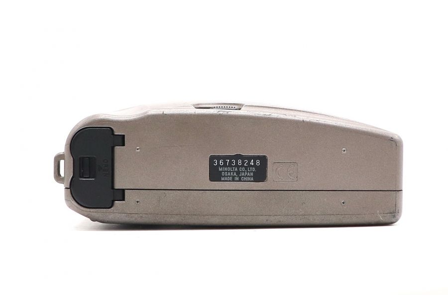 Minolta F10BF Titanium