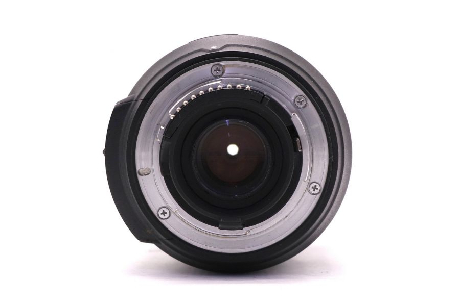 Nikon 18-200mm f/3.5-5.6G ED AF-S VR DX Nikkor (Thailand, 2010)