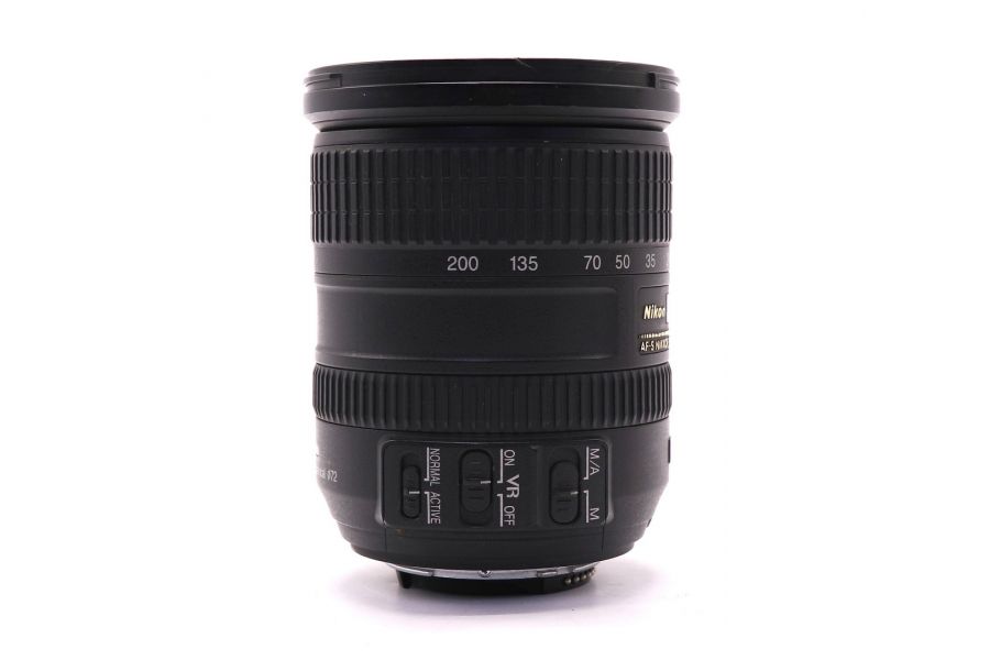 Nikon 18-200mm f/3.5-5.6G ED AF-S VR DX Nikkor (Thailand, 2010)