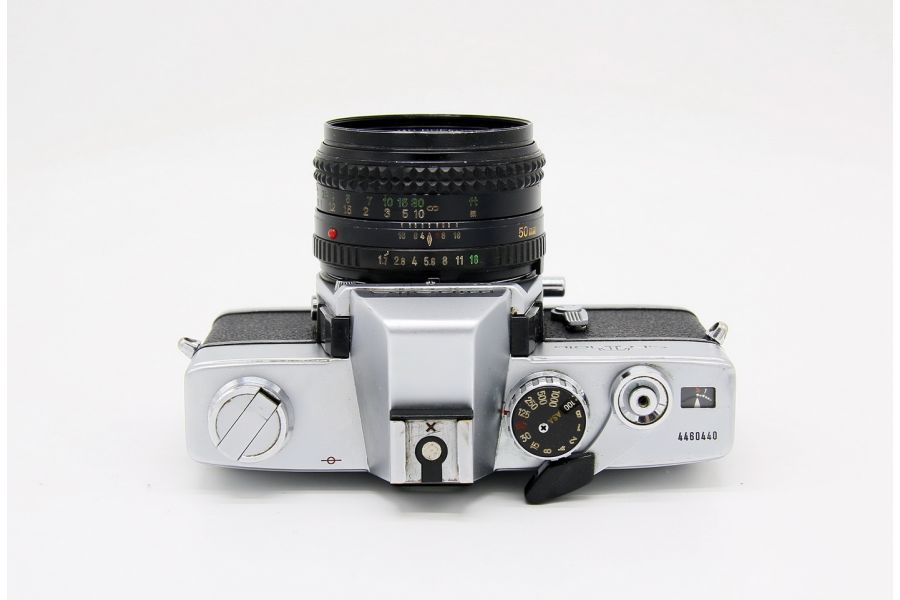 Minolta SRT 101b (Japan, 1968)