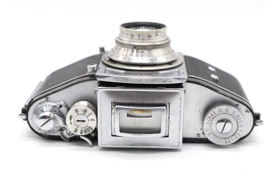 Exacta Ihagee Dresden + Tessar 2.8/50mm