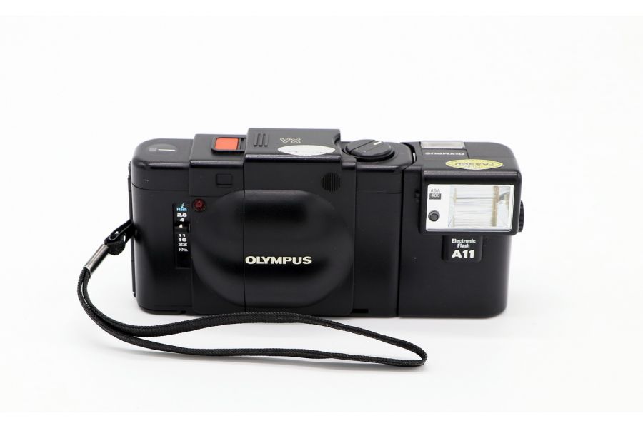 Olympus XA (Japan, 1983)