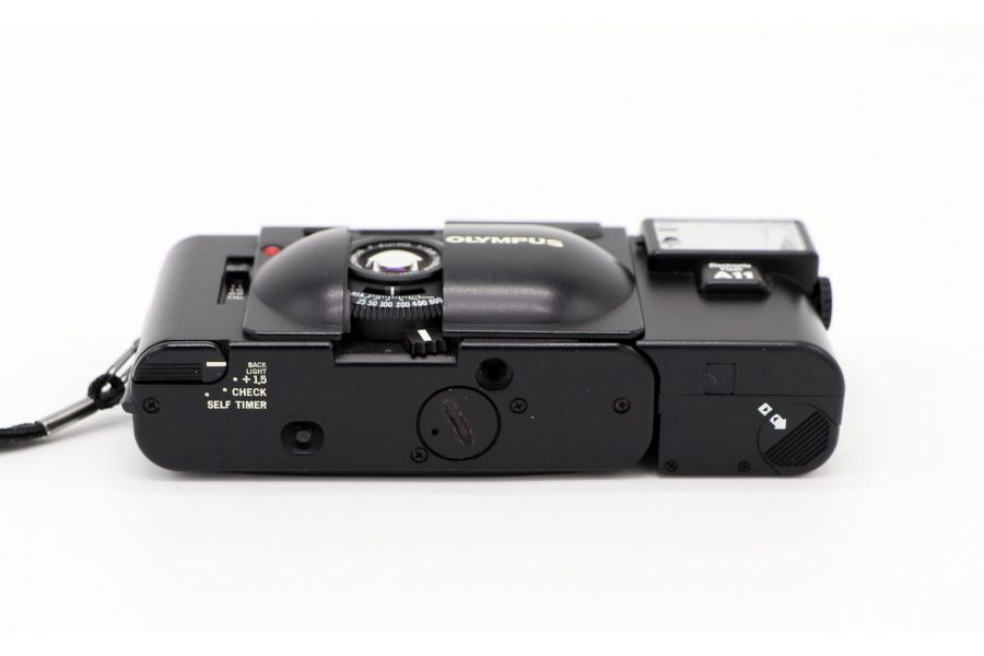 Olympus XA (Japan, 1983)