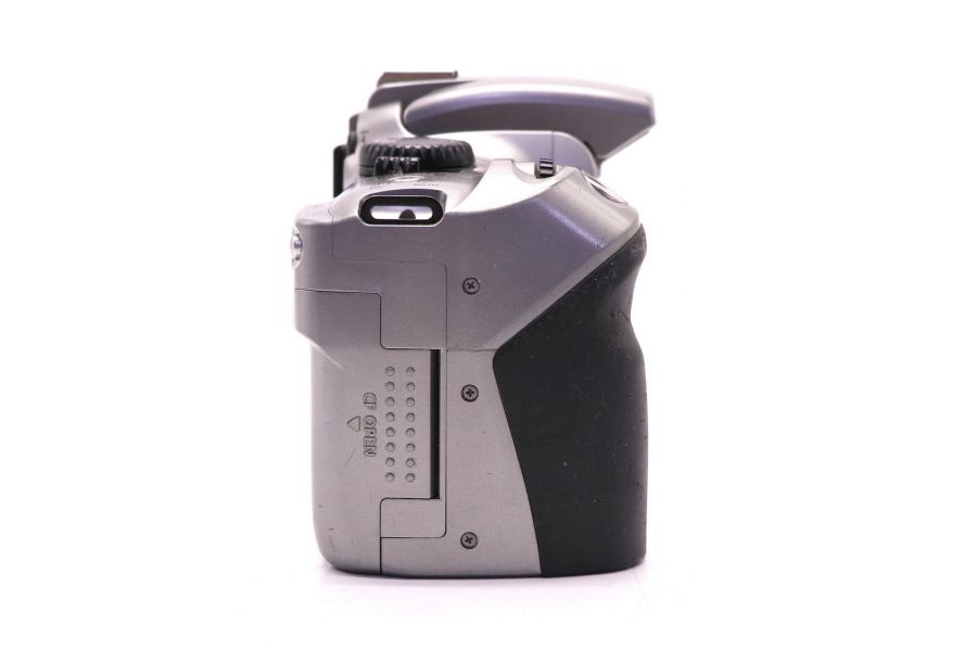 Canon EOS Digital Rebel body