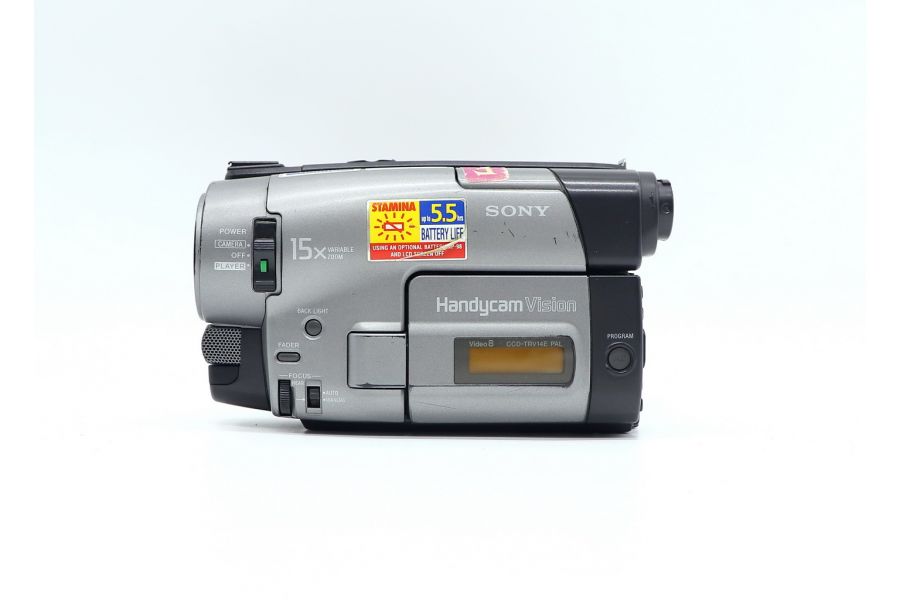 Видеокамера Sony CCD-TRV14E