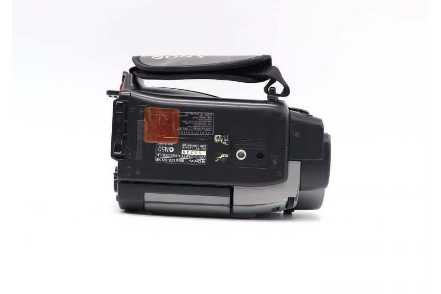 Видеокамера Sony CCD-TRV14E