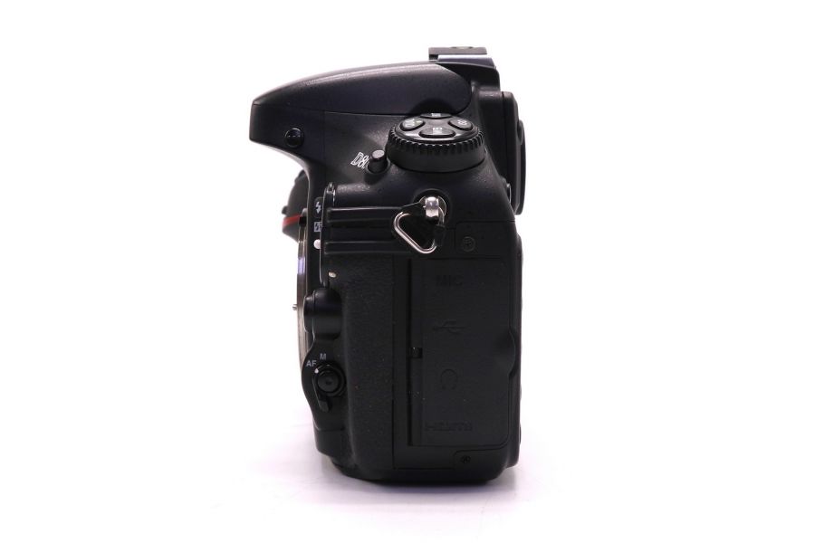 Nikon D800 body в упаковке (пробег 126995 кадров)